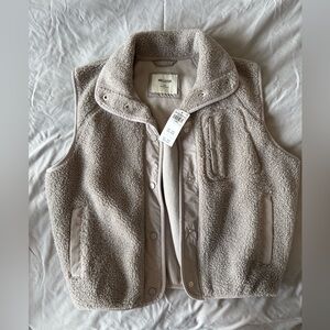 Hollister Gray Sherpa Vest